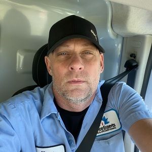 Meet your Posher, Kevin